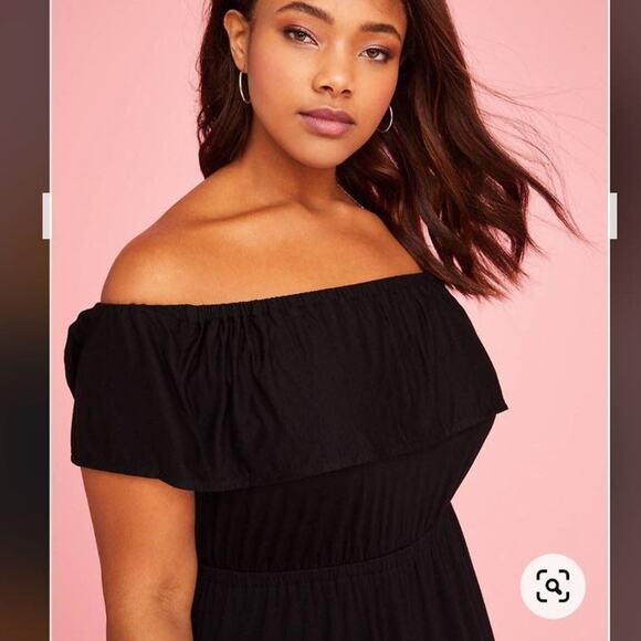 NWT Lane Bryant ruffled off the shoulder jumpsuit in black size 26/28 - Picture 2 of 9